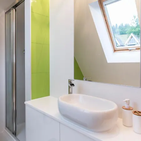 Apartament Zielony *